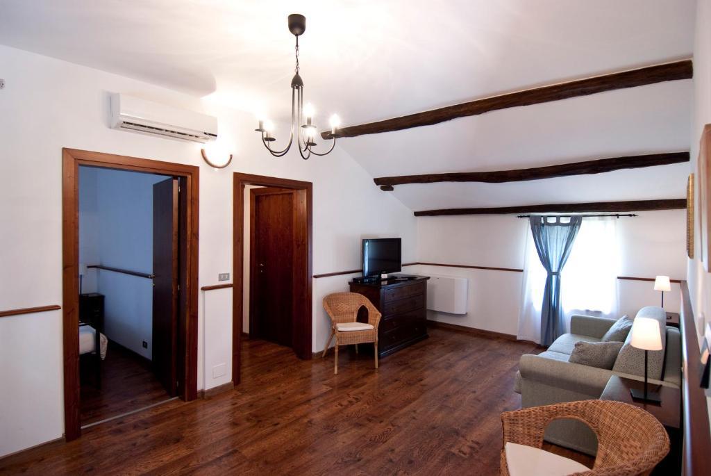 Agriturismo Villa Irelli Castellalto Værelse billede