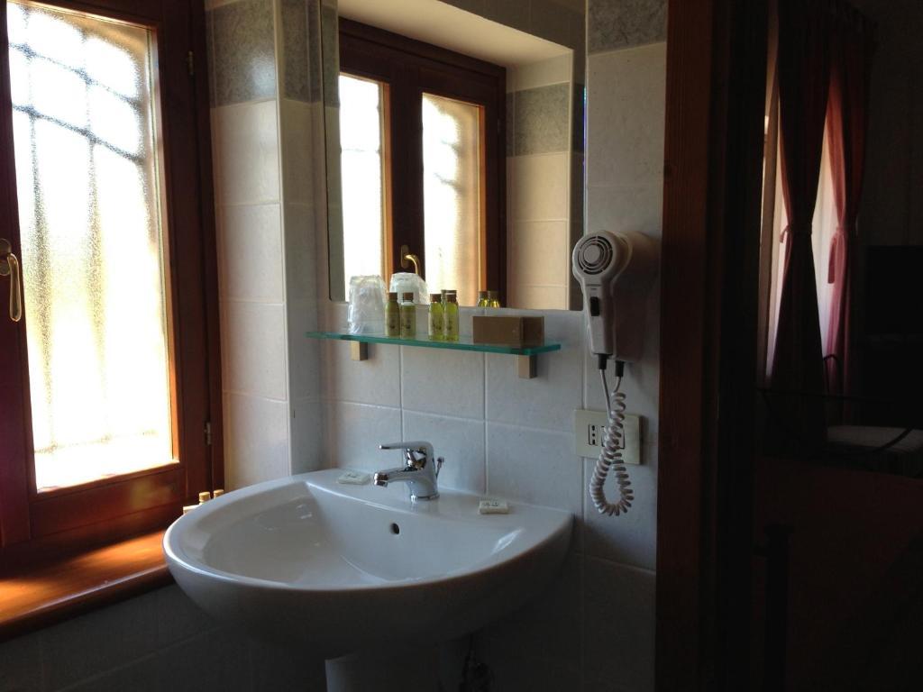 Agriturismo Villa Irelli Castellalto Værelse billede